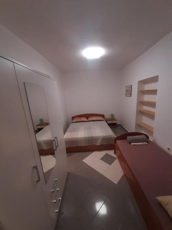 Apartments Borna Drage Exterior foto
