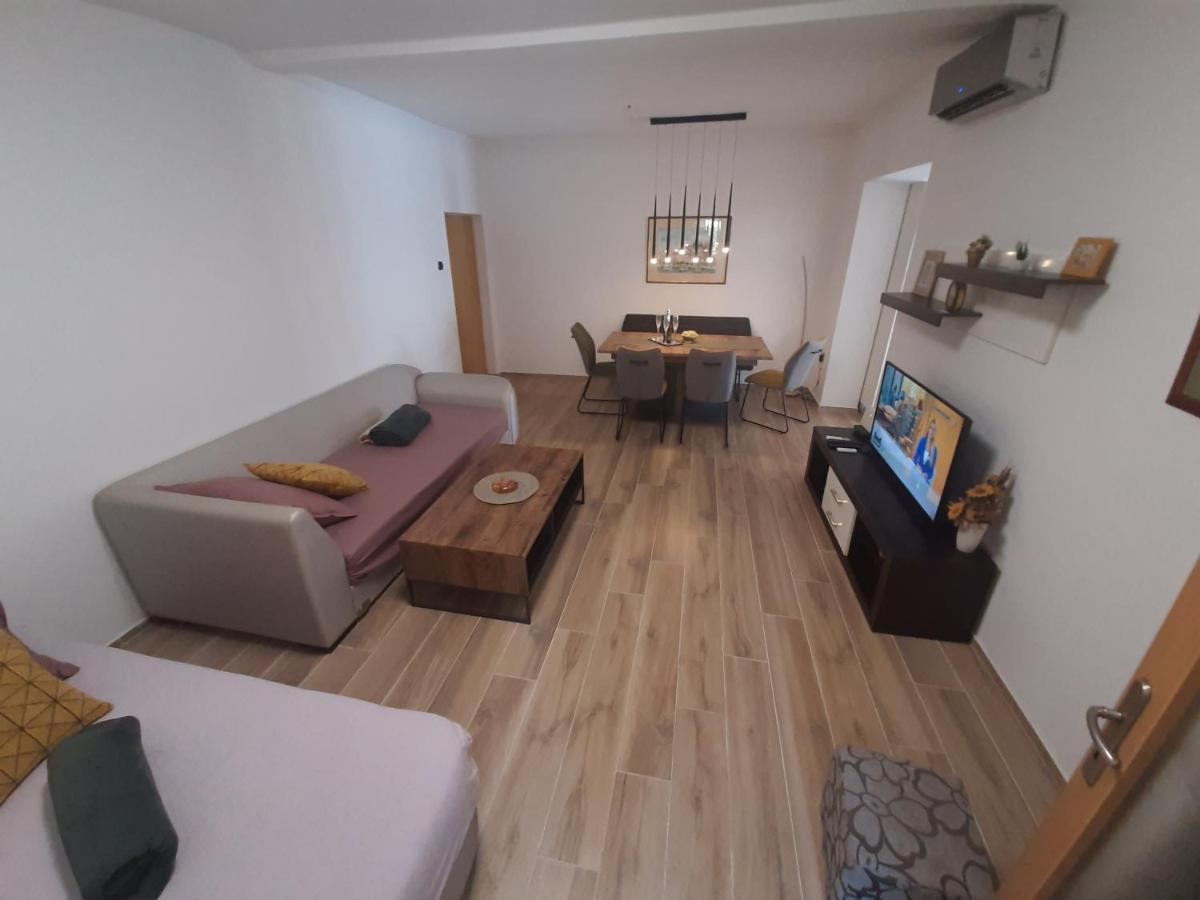 Apartments Borna Drage Exterior foto
